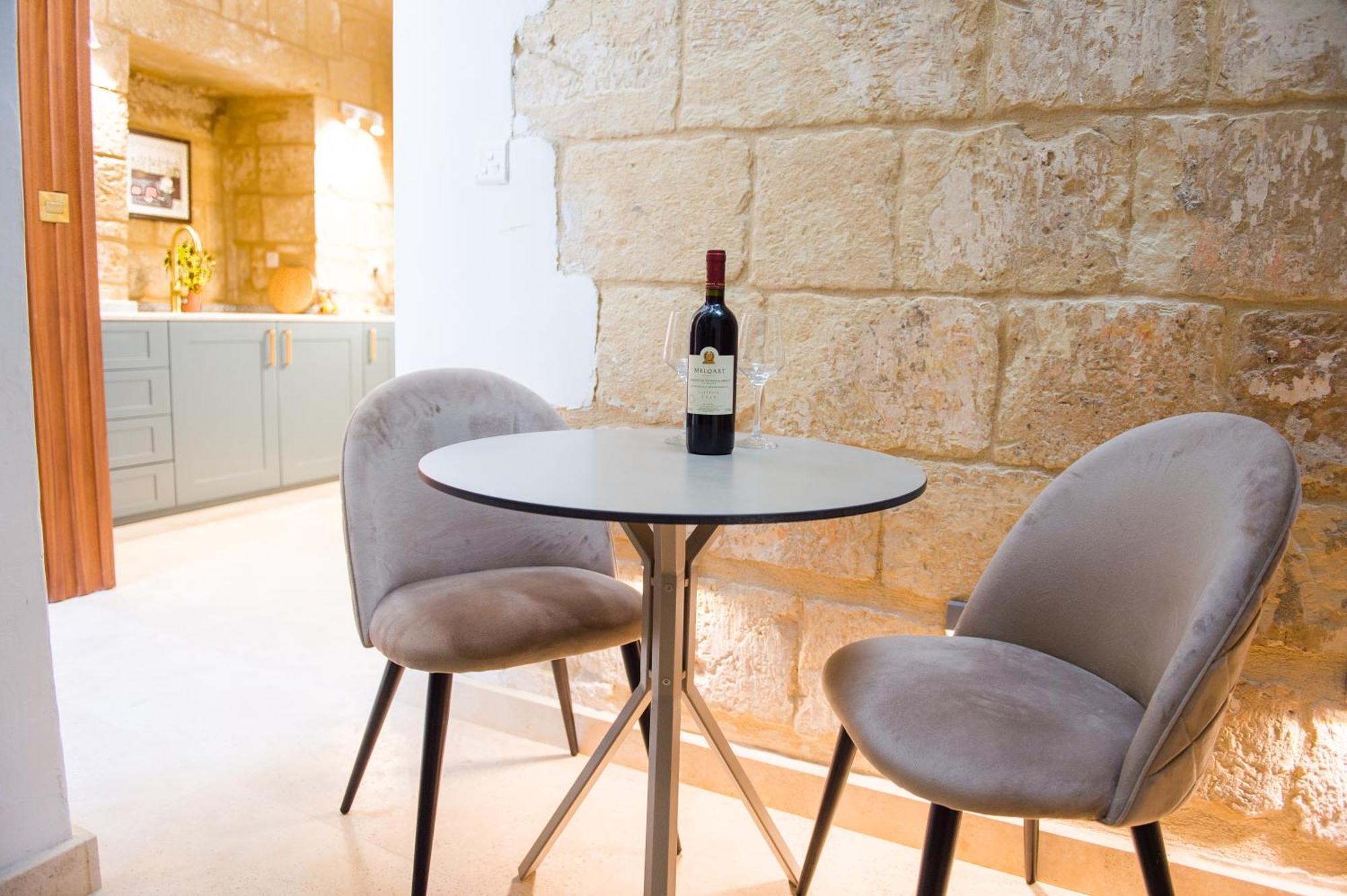San Anton Suites أتارد المظهر الخارجي الصورة
